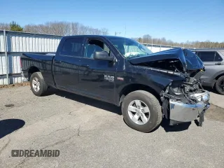 2020 Ram 1500 SLT z VIN 1C6RR7TT3LS119625, wystawiony jako Copart lot #49962075 z przebiegiem 55 087 mil mil oraz Szkoda całkowita • Salvage title. Historia ofert i sprzedaży dostępna na DreamBid. Obrazek 4.