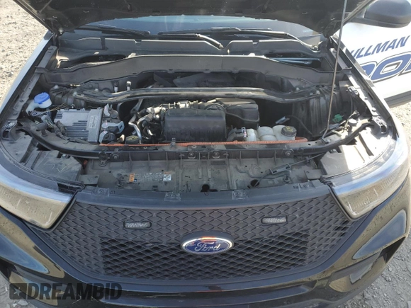 2022 Ford Police Interceptor Utility z VIN 1FM5K8AW7NNA10855, wystawiony jako Copart lot #49715495 z przebiegiem 49 764 mil mil oraz Szkody całkowita. Historia ofert i sprzedaży dostępna na DreamBid. Obrazek 12.
