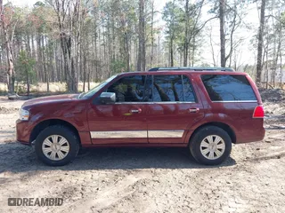 2012 Lincoln Navigator with VIN 5LMJJ2H51CEL08839, listed as a IAAI auction lot 41921925 with 430,163 mi miles. Bid and sale history available at carsss.com. Image 14.