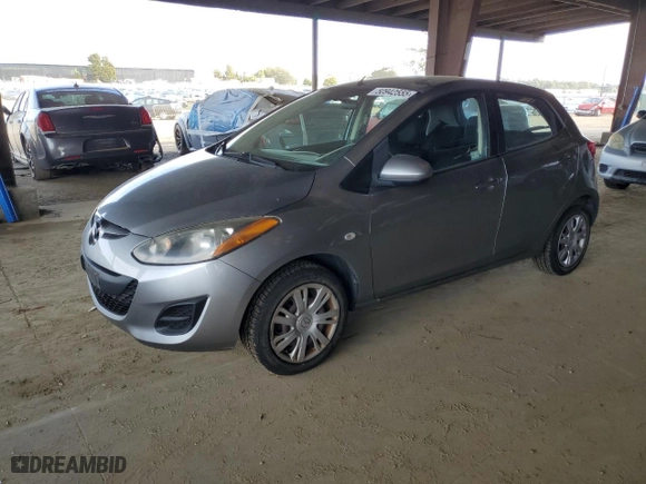 2013 Mazda Mazda2 Sport with VIN JM1DE1KZ5D0153225, listed as a Copart auction lot 50942555 with 105,958 mi miles and Salvage Title. Bid and sale history available at carsss.com. Image 1.