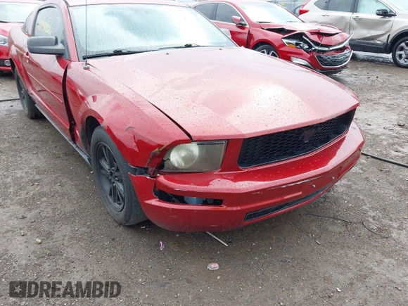 2008 Ford Mustang Deluxe with VIN 1ZVHT80N085193413, listed as a IAAI auction lot 42719826 with 199,618 mi miles and . Bid and sale history available at DreamBid. Image 6.