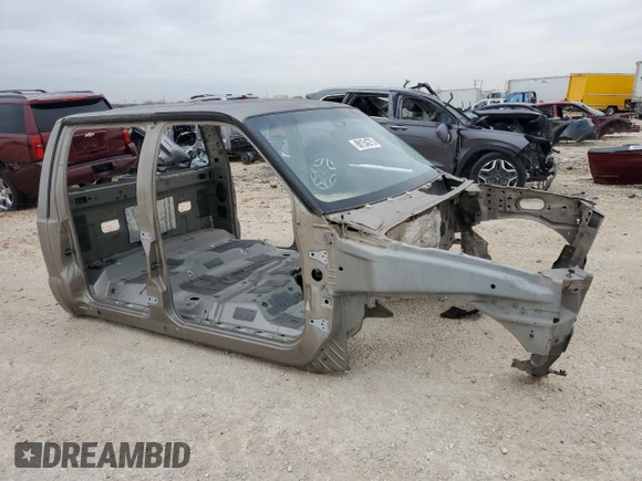 2005 Ford F-350 XL с VIN 1FTWW31P15EC18710, выставлен на аукционе Copart как лот 88154275 с пробегом Не указан миль и На запчасти • Non repairable. История ставок и продаж доступна на DreamBid. Изображение 4.