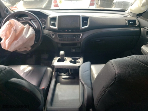 2017 Honda Ridgeline RTL-T with VIN 5FPYK3F63HB025201, listed as a Copart auction lot 52683535 with 0 mi miles and Salvage Title. Bid and sale history available at carsss.com. Image 8.