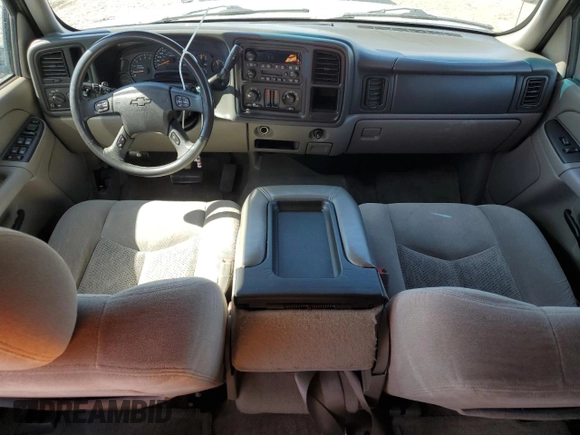 2005 Chevrolet Tahoe Z71 z VIN 1GNEC13T65R104656, wystawiony jako Copart lot #57705205 z przebiegiem 197 363 mil mil oraz Czysty tytuł • Clean title. Historia ofert i sprzedaży dostępna na DreamBid. Obrazek 8.