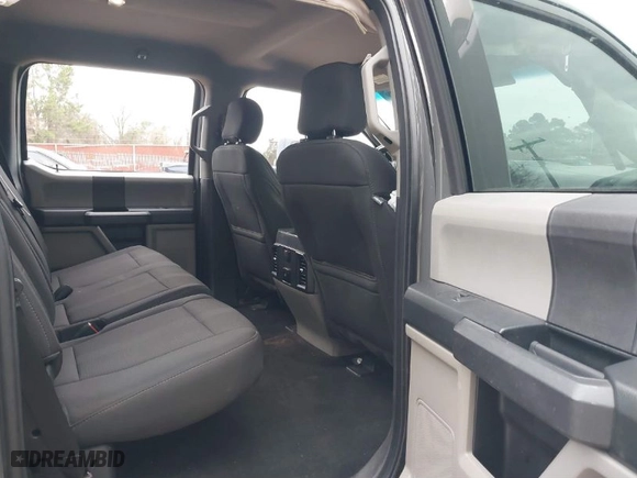 2018 Ford F-150 XL with VIN 1FTEW1CP4JFD00156, listed as a IAAI auction lot 41571979 with 153,167 mi miles. Bid and sale history available at carsss.com. Image 8.