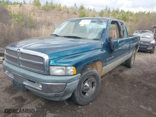 1999 Dodge Ram 1500 with VIN 3B7HC13Z8XG203475, listed as a IAAI auction lot 41487347 with 178,014 mi miles. Bid and sale history available at carsss.com. Image 2.