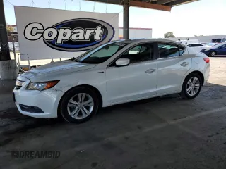 2013 Acura ILX Hybrid z VIN 19VDE3F32DE302546, wystawiony jako Copart lot #55160685 z przebiegiem 257 858 mil mil oraz Czysty tytuł • Clean title. Historia ofert i sprzedaży dostępna na DreamBid. Obrazek 1.