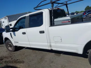 2019 Ford F-250 XL with VIN 1FT7W2AT1KEG30861, listed as a IAAI auction lot 42451080 with 293,693 mi miles and . Bid and sale history available at DreamBid. Image 14.
