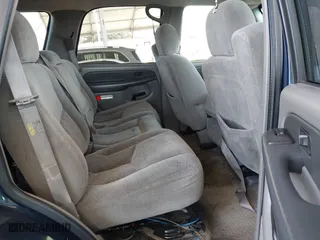 2003 Chevrolet Tahoe LS with VIN 1GNEC13V23R244296, listed as a IAAI auction lot 41999004 with 272,455 mi miles. Bid and sale history available at carsss.com. Image 8.