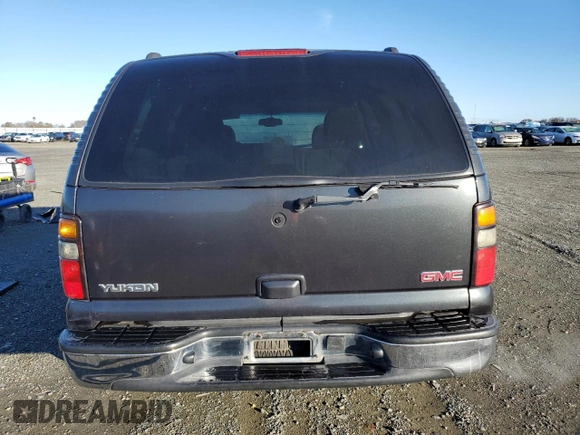 2004 GMC Yukon SLE with VIN 1GKEC13V64J281770, listed as a Copart auction lot 86830574 with 248,986 mi miles and Clean Title. Bid and sale history available at carsss.com. Image 6.