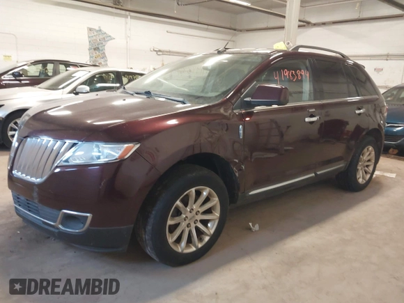 2011 Lincoln MKX with VIN 2LMDJ8JK5BBJ01386, listed as a IAAI auction lot 41983894 with 160,608 mi miles. Bid and sale history available at carsss.com. Image 2.