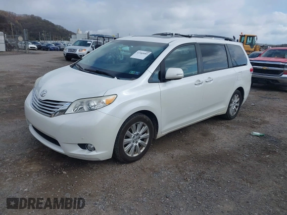 2013 Toyota Sienna XLE with VIN 5TDDK3DCXDS050814, listed as a IAAI auction lot 41985089 with 134,400 mi miles and . Bid and sale history available at DreamBid. Image 2.