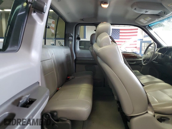 2002 Ford Super Duty F-250 XL with VIN 1FTNX21S02EB16298, listed as a Copart auction lot 46616645 with 209,365 mi miles and Salvage Title. Bid and sale history available at carsss.com. Image 10.