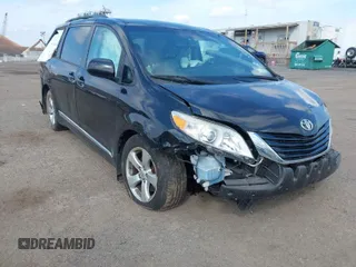 2016 Toyota Sienna LE AAS with VIN 5TDKK3DC8GS739715, listed as a IAAI auction lot 42015201 with 68,417 mi miles. Bid and sale history available at carsss.com. Image 1.