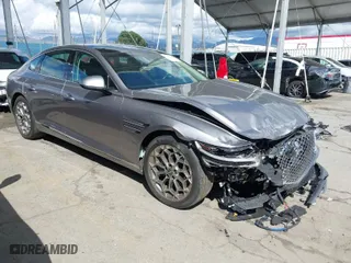 2021 Genesis G80 2.5T with VIN KMTGB4SC2MU047585, listed as a IAAI auction lot 41752100 with 41,140 mi miles. Bid and sale history available at carsss.com. Image 1.