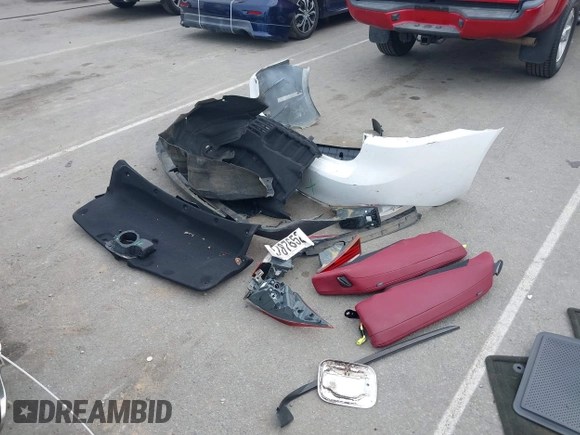 2019 Lexus IS 300 z VIN JTHBA1D28K5084192, wystawiony jako IAAI lot #42337447 z przebiegiem 55 700 mil mil oraz . Historia ofert i sprzedaży dostępna na DreamBid. Obrazek 12.