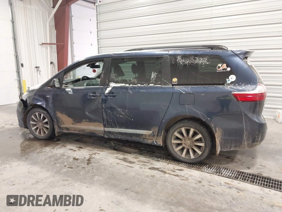2018 Toyota Sienna LE with VIN 5TDJZ3DC3JS206783, listed as a IAAI auction lot 41597760 with 138,190 mi miles and . Bid and sale history available at DreamBid. Image 14.
