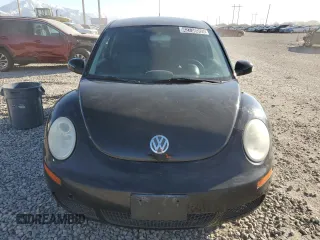 2007 Volkswagen New Beetle Coupe with VIN 3VWEG31C67M521028, listed as a Copart auction lot 42738005 with 89,785 mi miles and Clean Title. Bid and sale history available at carsss.com. Image 5.