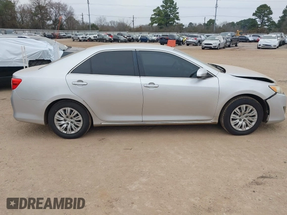 2012 Toyota Camry L with VIN 4T4BF1FK4CR185366, listed as a IAAI auction lot 41533830 with 172,192 mi miles. Bid and sale history available at carsss.com. Image 14.