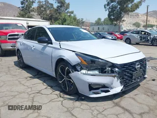 2024 Nissan Altima SR with VIN 1N4BL4CV9RN423390, listed as a IAAI auction lot 42587859 with 24,662 mi miles and . Bid and sale history available at DreamBid. Image 1.