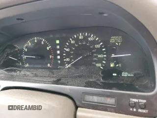 1991 Lexus LS z VIN JT8UF11E8M0085206, wystawiony jako Copart lot #41449595 z przebiegiem 325 852 mil mil oraz Tytuł czysty. Historia ofert i sprzedaży dostępna na DreamBid. Obrazek 9.