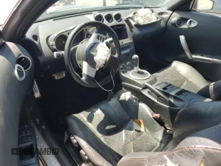 2004 Nissan 350Z Touring z VIN JN1AZ36A94T011081, wystawiony jako Copart lot #57646305 z przebiegiem 130 198 mil mil oraz Szkoda całkowita • Salvage title. Historia ofert i sprzedaży dostępna na DreamBid. Obrazek 8.