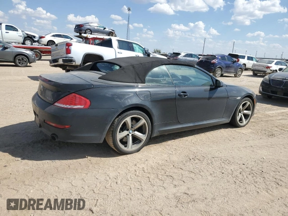 2010 BMW 6 Series 650i z VIN WBAEB5C52AC225960, wystawiony jako Copart lot #71639634 z przebiegiem 114 696 mil mil oraz Czysty tytuł • Clean title. Historia ofert i sprzedaży dostępna na DreamBid. Obrazek 3.