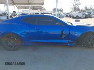 2018 Chevrolet Camaro 1SS with VIN 1G1FE1R78J0131642, listed as a IAAI auction lot 41970560 with 34,140 mi miles and . Bid and sale history available at DreamBid. Image 13.