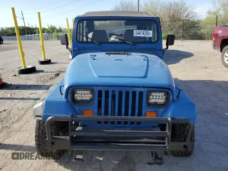 1995 Jeep Wrangler S z VIN 1J4FY19P8SP300768, wystawiony jako Copart lot #54414255 z przebiegiem 199 044 mil mil oraz Szkoda całkowita • Salvage title. Historia ofert i sprzedaży dostępna na DreamBid. Obrazek 5.