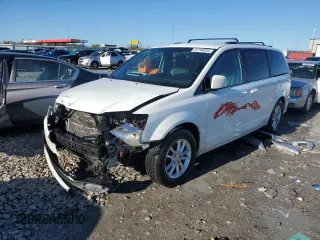 2018 Dodge Grand Caravan SXT with VIN 2C4RDGCG4JR326386, listed as a Copart auction lot 48333885 with 165,623 mi miles and Salvage Title. Bid and sale history available at DreamBid. Image 1.