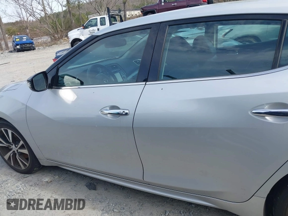 2018 Nissan Maxima S z VIN 1N4AA6APXJC360916, wystawiony jako IAAI lot #41543171 z przebiegiem 51 711 mil mil oraz . Historia ofert i sprzedaży dostępna na DreamBid. Obrazek 14.
