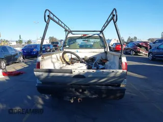 2004 Ford Super Duty F-250 XL with VIN 1FTNF20L54EC99861, listed as a IAAI auction lot 41301229 with 320,407 mi miles. Bid and sale history available at carsss.com. Image 15.