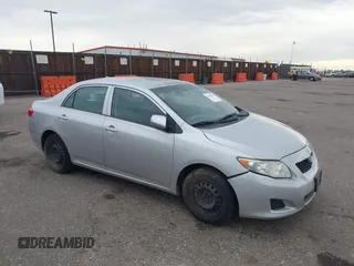 2010 Toyota Corolla z VIN 1NXBU4EE3AZ271780, wystawiony jako IAAI lot #41940185 z przebiegiem 294 151 mil mil oraz . Historia ofert i sprzedaży dostępna na DreamBid. Obrazek 1.