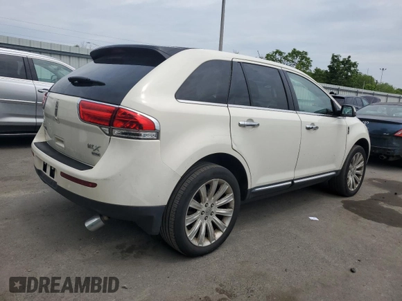 2013 Lincoln MKX with VIN 2LMDJ8JK0DBL06312, listed as a Copart auction lot 54804854 with 121,107 mi miles and Salvage Title. Bid and sale history available at DreamBid. Image 3.