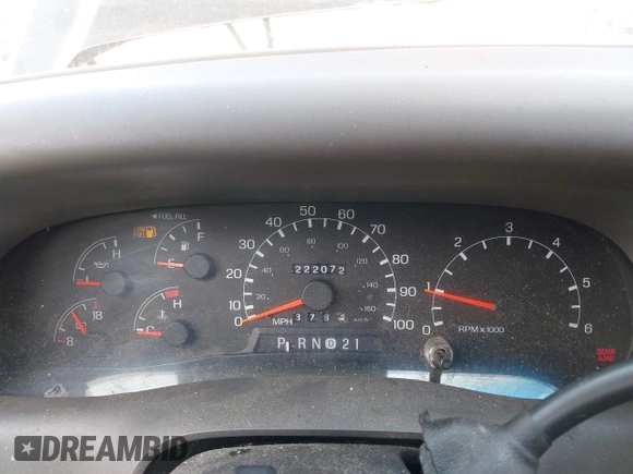 1999 Ford F-250 XL z VIN 1FTNX21L9XED96965, wystawiony jako IAAI lot #42405716 z przebiegiem 222 072 mil mil oraz . Historia ofert i sprzedaży dostępna na DreamBid. Obrazek 7.