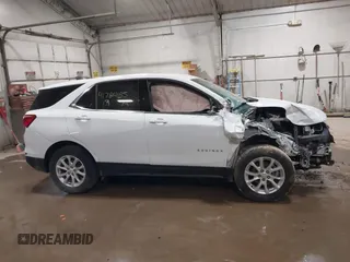 2019 Chevrolet Equinox LT z VIN 2GNAXUEV2K6209592, wystawiony jako IAAI lot #41784185 z przebiegiem 56 709 mil mil oraz . Historia ofert i sprzedaży dostępna na DreamBid. Obrazek 13.