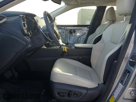 2024 Lexus RX with VIN JTJCHMAA0R2017786, listed as a Copart auction lot 62456614 with 4,147 mi miles and Salvage Title. Bid and sale history available at carsss.com. Image 7.