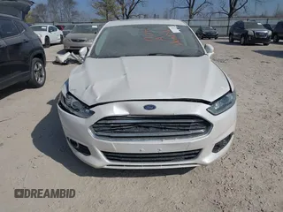 2015 Ford Fusion Titanium with VIN 3FA6P0D99FR285052, listed as a IAAI auction lot 41800853 with 181,437 mi miles. Bid and sale history available at carsss.com. Image 6.
