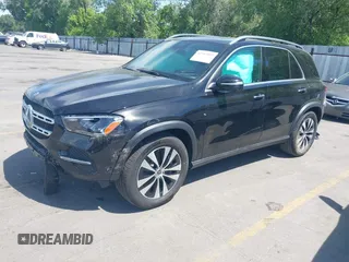 2025 Mercedes-Benz GLE 450 with VIN 4JGFB5KBXSB367572, listed as a IAAI auction lot 42397977 with 10,032 mi miles and . Bid and sale history available at DreamBid. Image 17.
