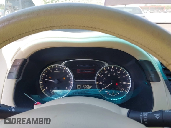 2013 Infiniti JX35 with VIN 5N1AL0MM6DC332579, listed as a IAAI auction lot 42138584 with 137,046 mi miles and . Bid and sale history available at DreamBid. Image 7.