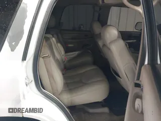 2005 Chevrolet Tahoe Z71 z VIN 1GNEK13TX5R139378, wystawiony jako IAAI lot #41267070 z przebiegiem 229 243 mil mil oraz . Historia ofert i sprzedaży dostępna na DreamBid. Obrazek 8.
