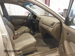 1997 Mazda Protege DX z VIN JM1BC1415V0133823, wystawiony jako IAAI lot #42091960 z przebiegiem 149 959 mil mil oraz . Historia ofert i sprzedaży dostępna na DreamBid. Obrazek 5.