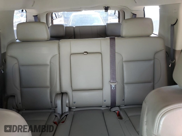 2019 Chevrolet Tahoe LT z VIN 1GNSCBKCXKR379274, wystawiony jako Copart lot #57878805 z przebiegiem 77 936 mil mil oraz Czysty tytuł • Clean title. Historia ofert i sprzedaży dostępna na DreamBid. Obrazek 10.