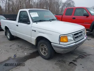 1997 Ford Ranger z VIN 1FTCR10UXVUC80893, wystawiony jako IAAI lot #41184445 z przebiegiem 250 696 mil mil oraz . Historia ofert i sprzedaży dostępna na DreamBid. Obrazek 1.