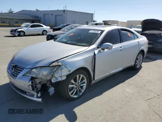 2010 Lexus ES 330 z VIN JTHBK1EG6A2376849, wystawiony jako Copart lot #57755205 z przebiegiem 101 429 mil mil oraz Szkoda całkowita • Salvage title. Historia ofert i sprzedaży dostępna na DreamBid. Obrazek 1.