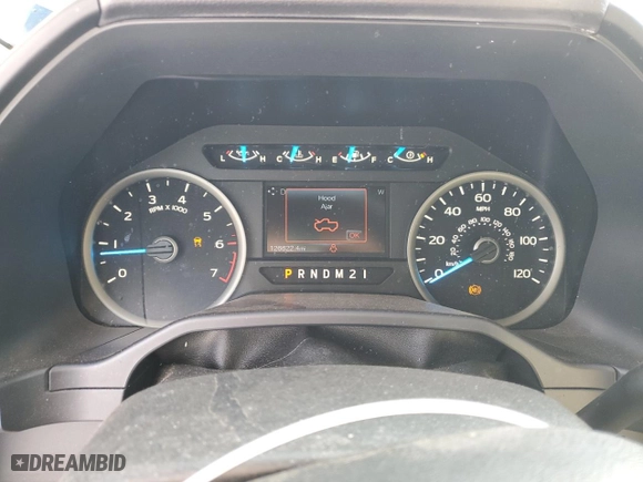 2015 Ford F-150 XLT w/HD Payload Pkg with VIN 1FTFW1EG3FFC17522, listed as a Copart auction lot 47593575 with 126,622 mi miles and Salvage Title. Bid and sale history available at carsss.com. Image 9.