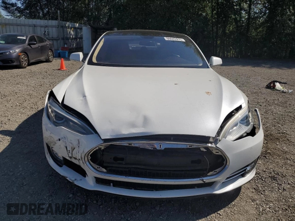 2013 Tesla Model S Performance with VIN 5YJSA1DP1DFP22426, listed as a Copart auction lot 66045915 with 88,757 mi miles and Salvage title. Bid and sale history available at DreamBid. Image 5.