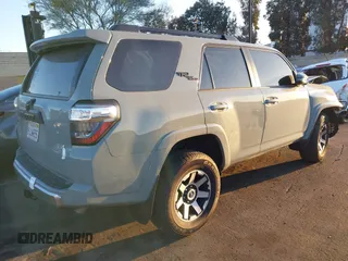 2023 Toyota 4Runner TRD Off Road Premium with VIN JTERU5JRXP6205852, listed as a IAAI auction lot 41631811 with 18,814 mi miles and . Bid and sale history available at DreamBid. Image 4.