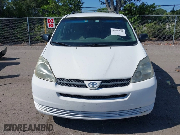 2005 Toyota Sienna CE with VIN 5TDZA23C55S316391, listed as a IAAI auction lot 42062602 with 431,359 mi miles. Bid and sale history available at carsss.com. Image 6.