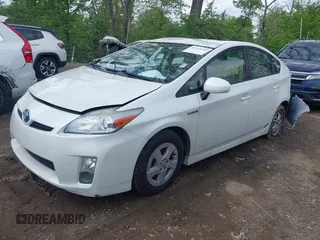 2011 Toyota Prius I z VIN JTDKN3DU9B1363774, wystawiony jako IAAI lot #42153950 z przebiegiem 104 319 mil mil oraz . Historia ofert i sprzedaży dostępna na DreamBid. Obrazek 2.